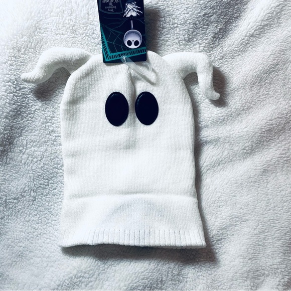 NWT Disney The Nightmare Before Christmas Zero Beanie – Unisex Adult, Halloween - Picture 8 of 8